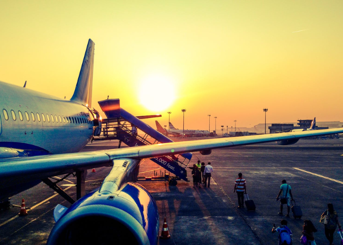 How to Save Money on Airfare